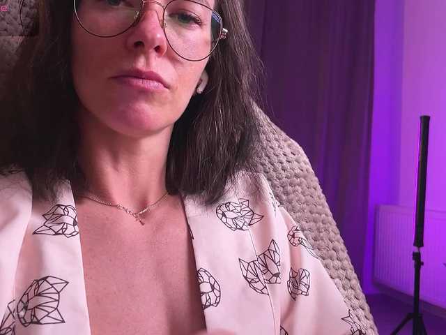 KatyKar's BongaCams show and profile