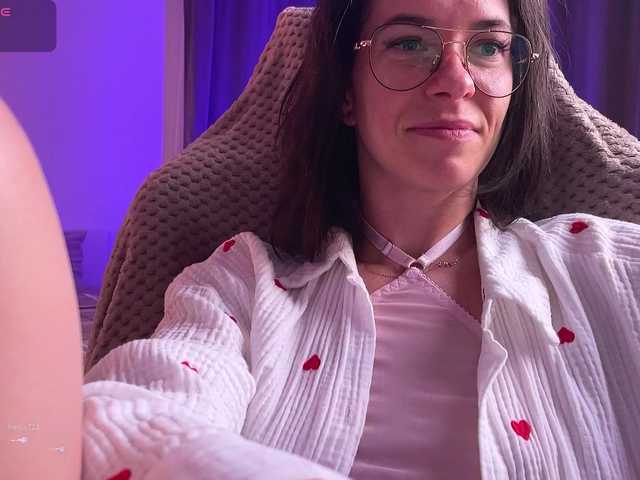 KatyKar's BongaCams show and profile