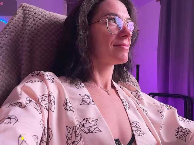 KatyKar's BongaCams show and profile