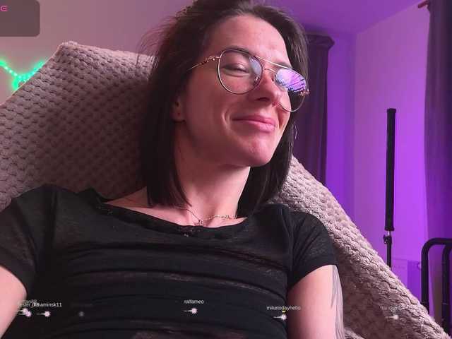 KatyKar's BongaCams show and profile