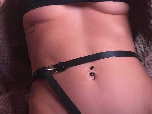 KatyKar's BongaCams show and profile