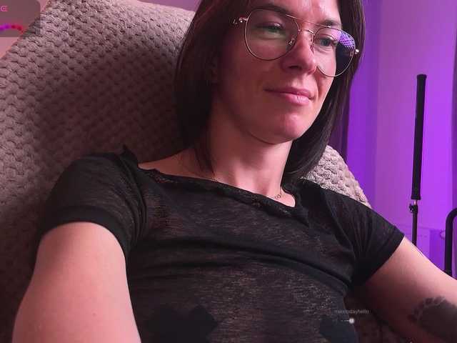 KatyKar's BongaCams show and profile