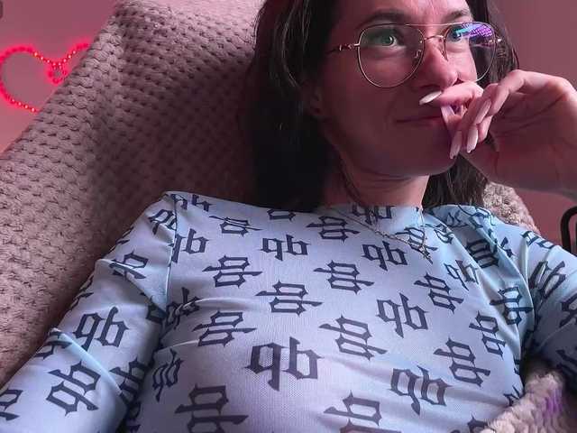 KatyKar's BongaCams show and profile