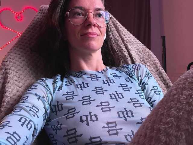 KatyKar's BongaCams show and profile