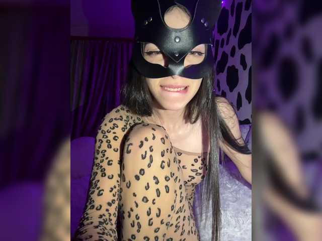 SweetXVenom's BongaCams show and profile