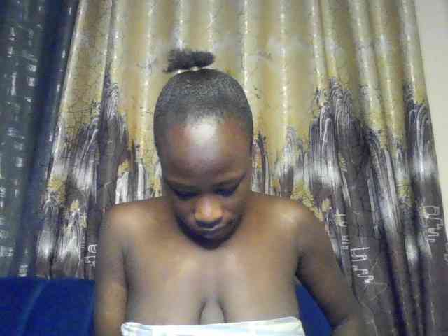 honeyAfterdark webcam