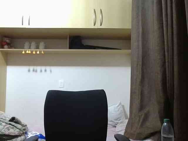 GabriellaManhas webcam