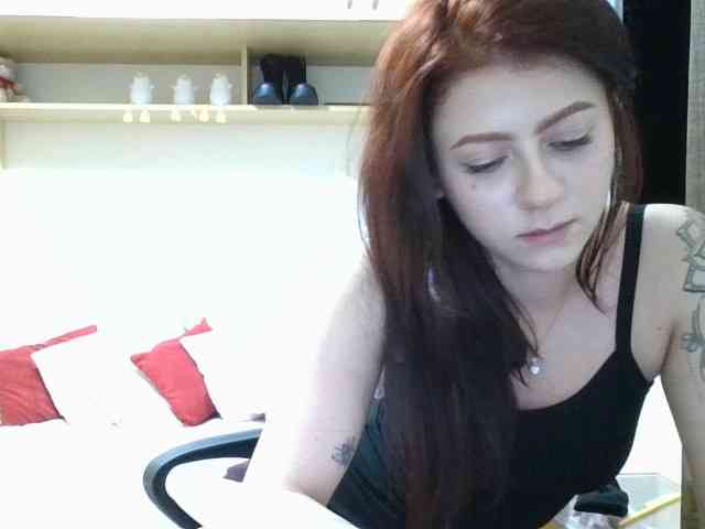 GabriellaManhas webcam