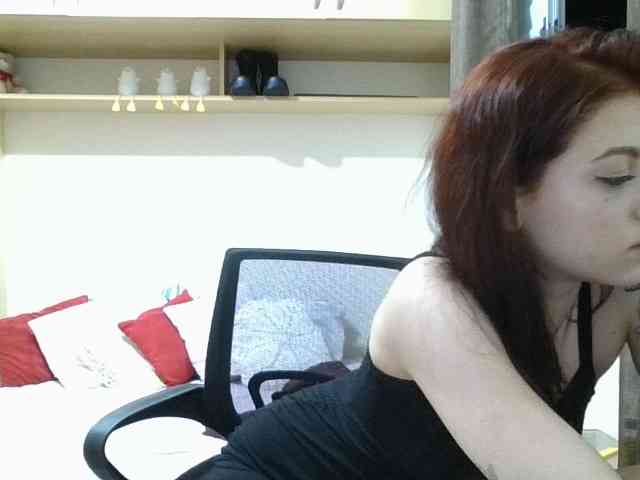 GabriellaManhas webcam