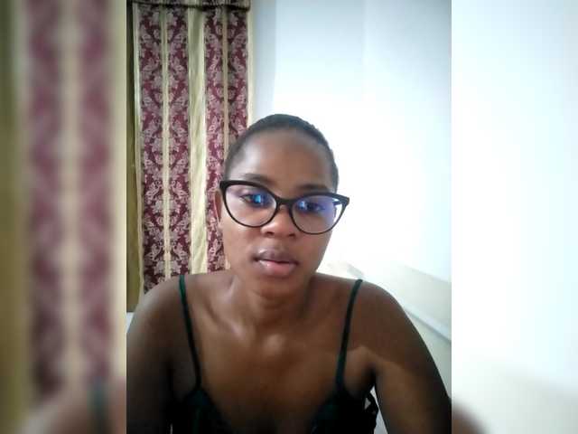 KelishaLise Live Cam on BongaCams