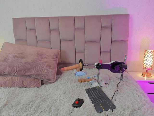 Pulis-bell's BongaCams show and profile