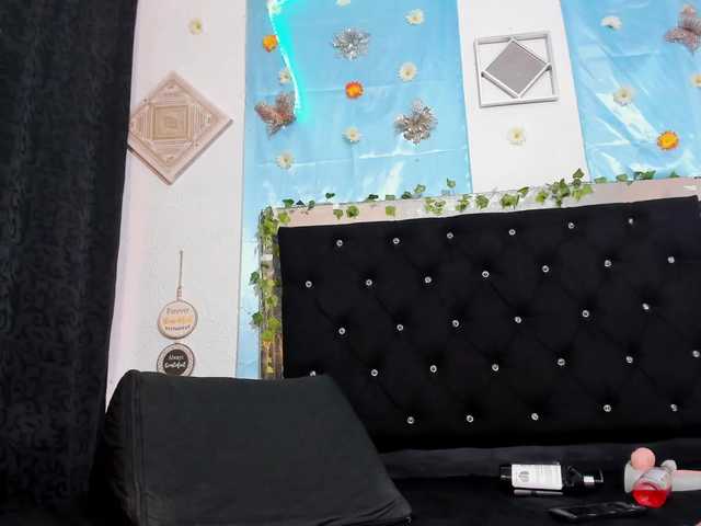 DayanRoux's BongaCams show and profile