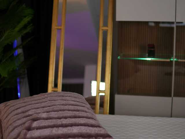 RubyConner's BongaCams show and profile