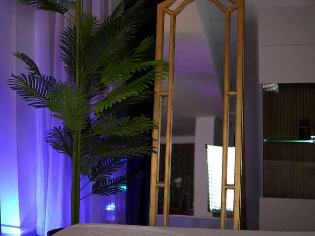 RubyConner's BongaCams show and profile