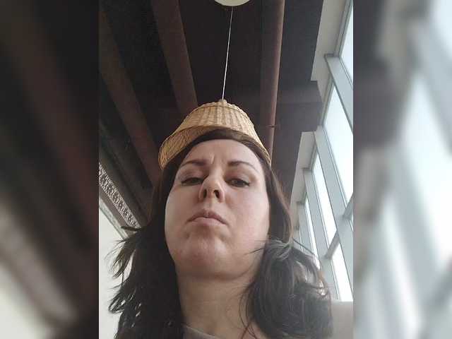 OpenGirl's BongaCams show and profile