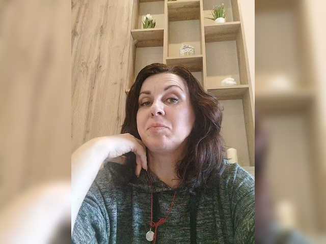 OpenGirl's BongaCams show and profile