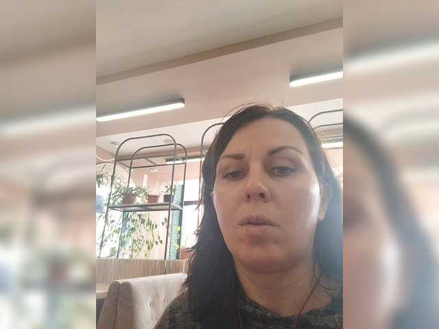 OpenGirl's BongaCams show and profile