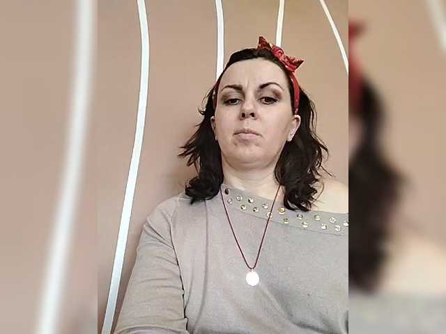 OpenGirl's BongaCams show and profile