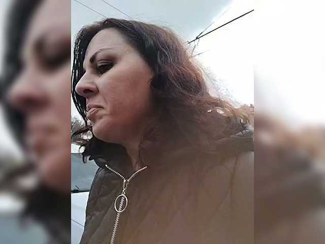 OpenGirl's BongaCams show and profile