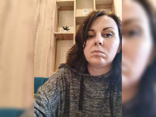 OpenGirl's BongaCams show and profile