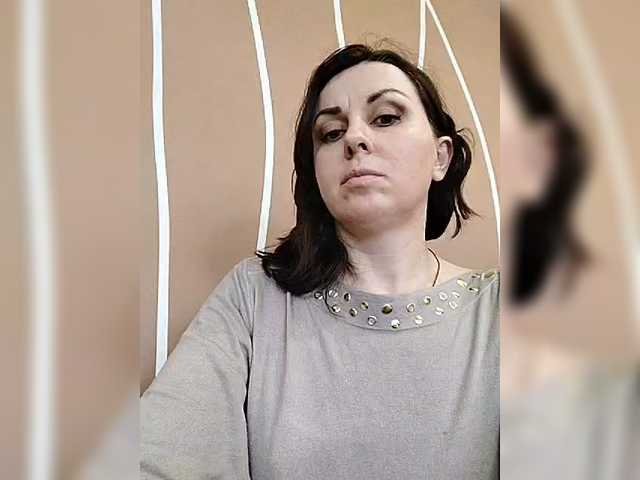 OpenGirl's BongaCams show and profile