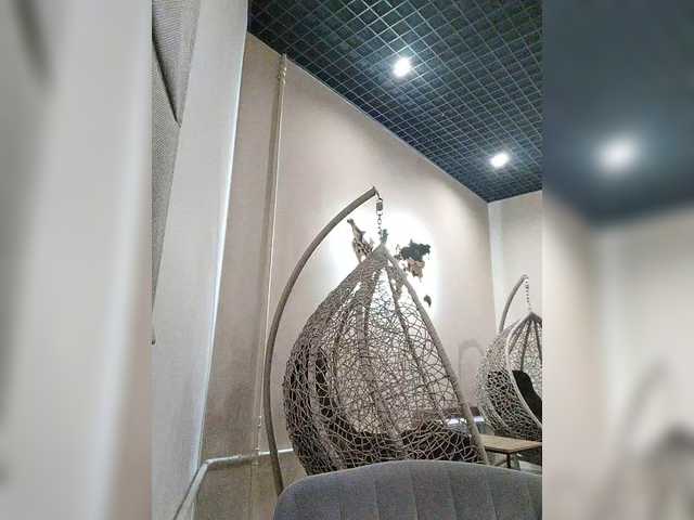 OpenGirl's BongaCams show and profile