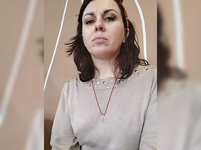 OpenGirl's BongaCams show and profile