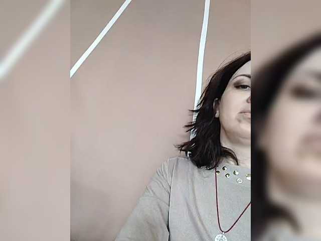 OpenGirl's BongaCams show and profile