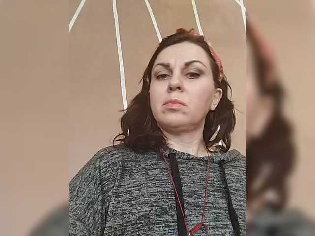 OpenGirl's BongaCams show and profile