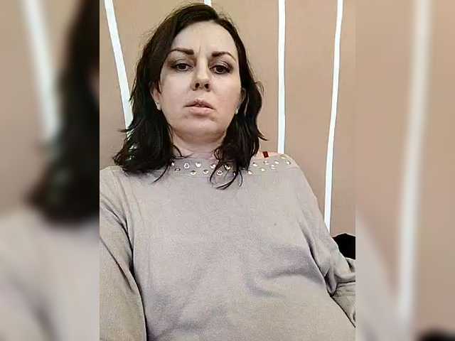 OpenGirl's BongaCams show and profile