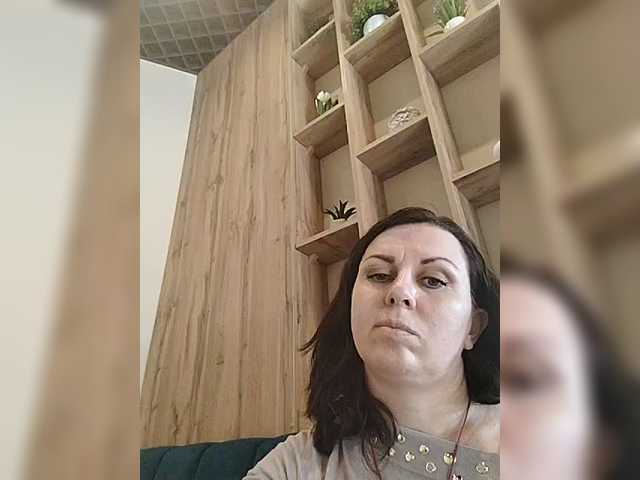 OpenGirl's BongaCams show and profile