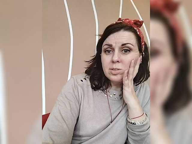 OpenGirl's BongaCams show and profile