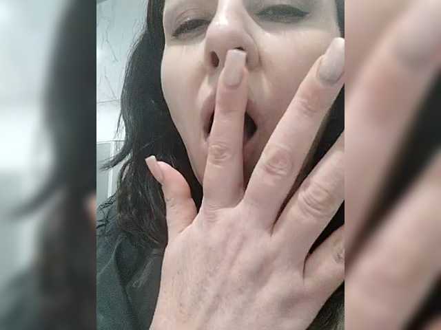 OpenGirl's BongaCams profile