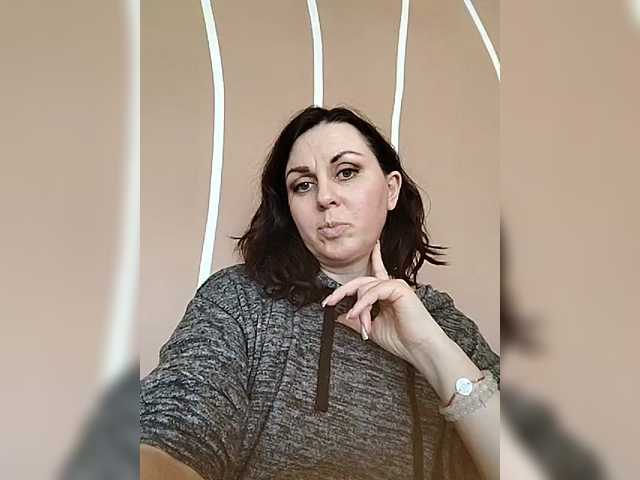 OpenGirl's BongaCams show and profile