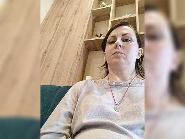 OpenGirl's BongaCams show and profile