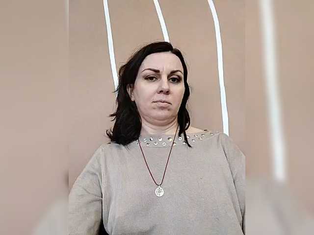 OpenGirl's BongaCams show and profile