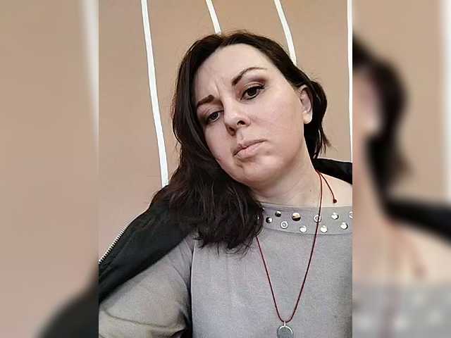 OpenGirl's BongaCams show and profile