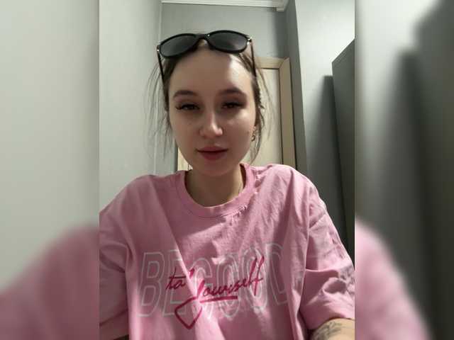 go to chat with Kira_Sofia