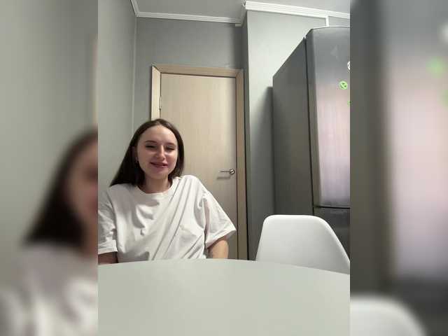 go to chat with Kira_Sofia