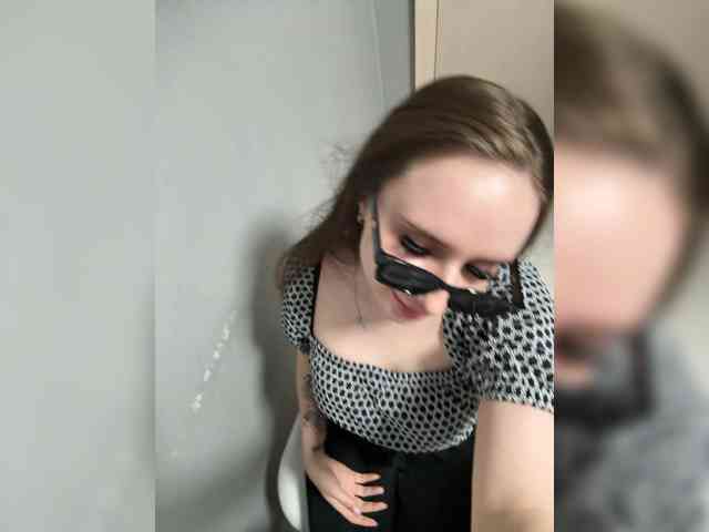 KiraCouple Live Webcam on BongaCams