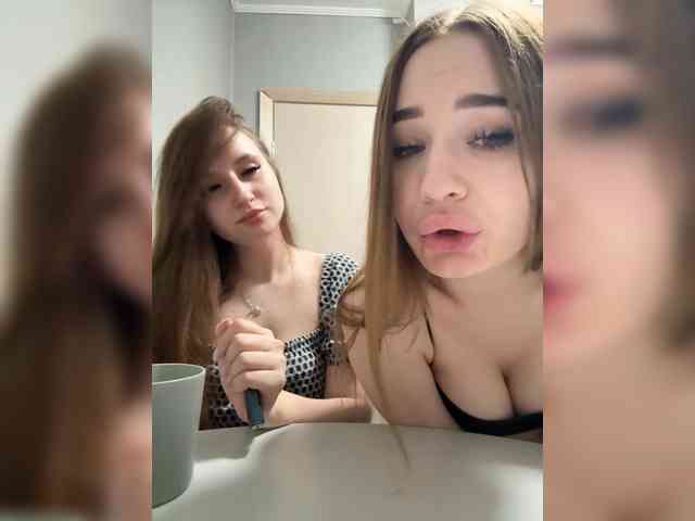 Kira_Sofia webcam