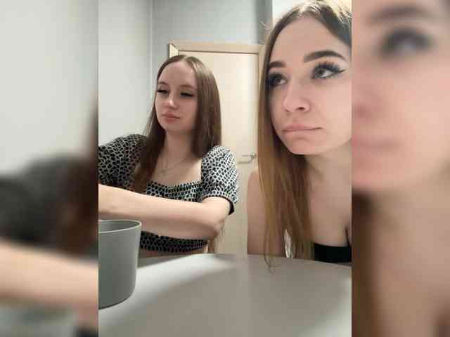 KiraCouple Live Webcam on BongaCams