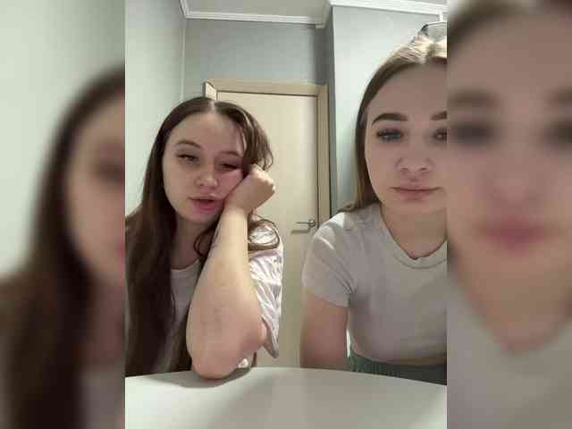 Kira_Sofia webcam