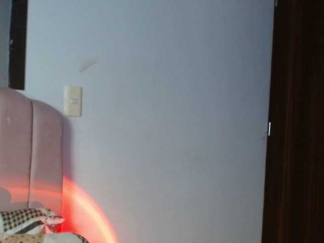 ValeriaGomezz's BongaCams show and profile