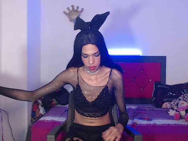 cellesthee Live Webcam on BongaCams