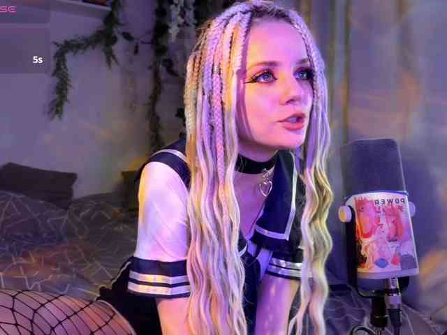 Nightmare-Moon webcam