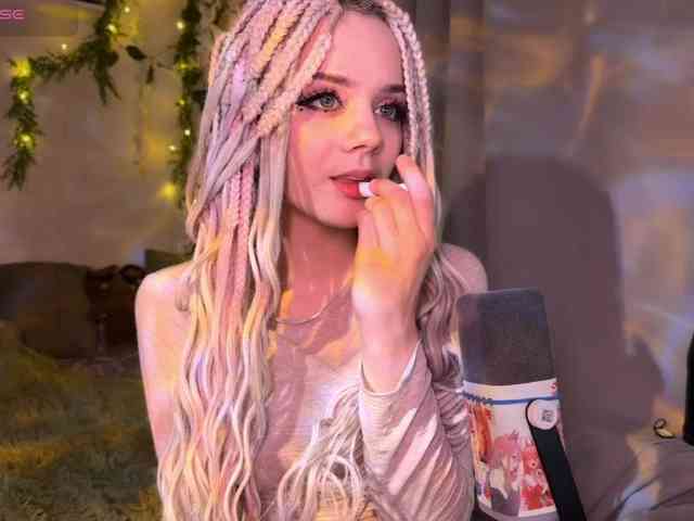 Nightmare-Moon webcam