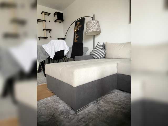 HotMerry Live Cam on BongaCams