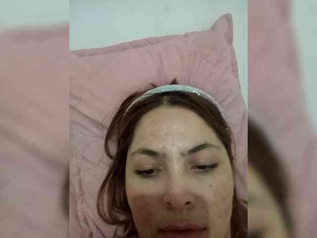 Carolinelaurent42 webcam