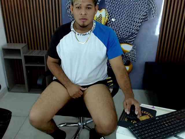 jacobxhott jacobxhott